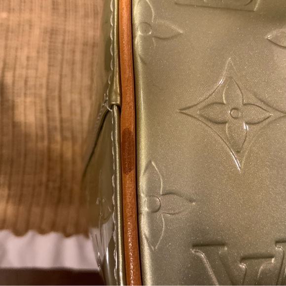 SOLD. LV Monogram Vernis Houston Tote - Picture 8 of 13